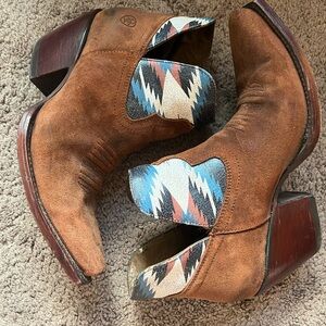 Ariat Chimayo Roughout Snip Toe Bootie, 8.5